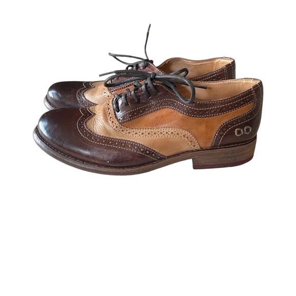 Bed Stu Cobbler Two-Tone Brown and Tan Oxfords - Picture 3 of 11